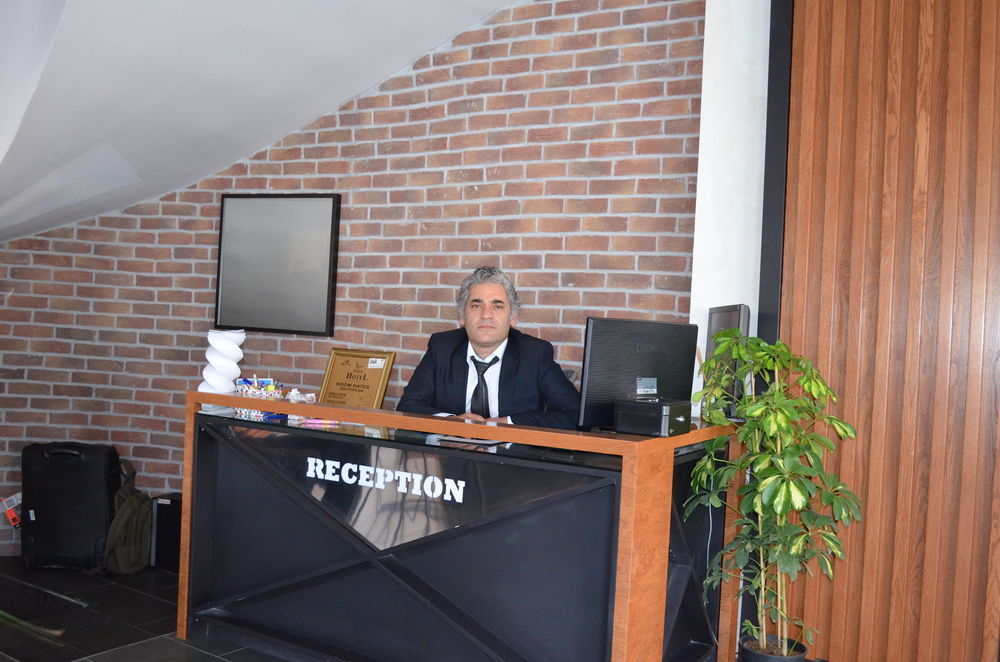 Hotel Grand Esen 3*
